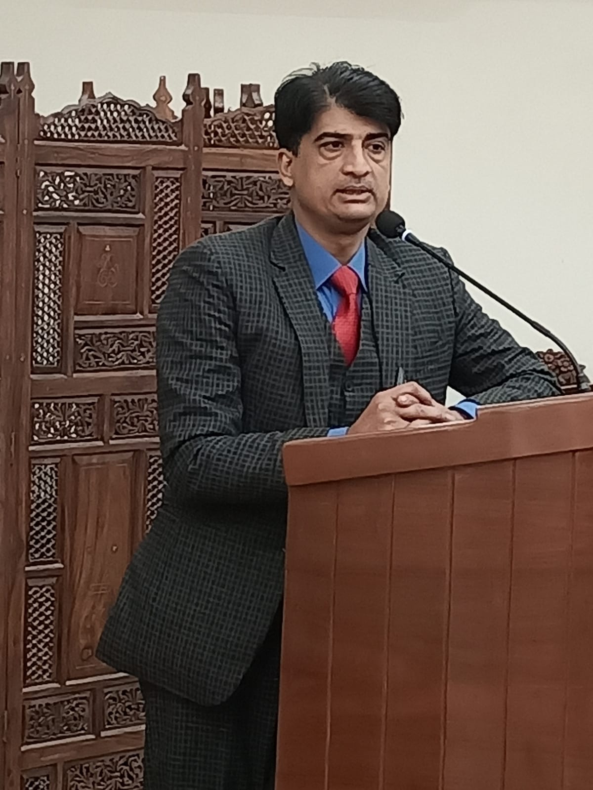 Mr Mubashir Hayat Ghara
